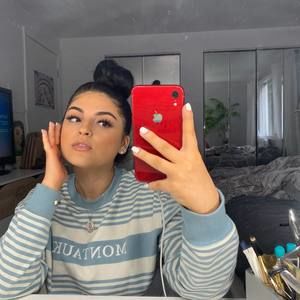 Meet your Posher, Marie